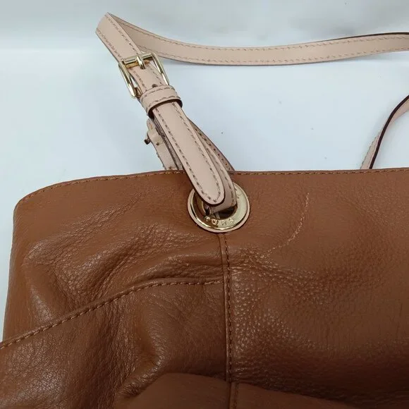 Michael Kors Jet Set Tan Tote Bag - Picture 7 of 14